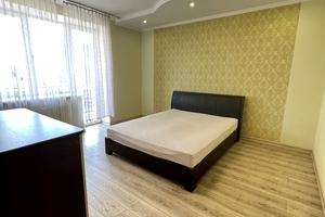 квартира за адресою Жасминова вул., 5б