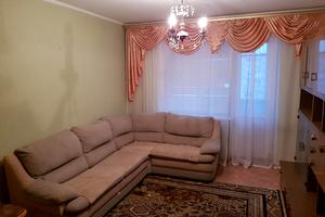 квартира за адресою Михайла Лушпи просп.