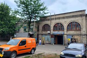 комерційна за адресою Херсонський пров. (Магнітогорський), 1-В