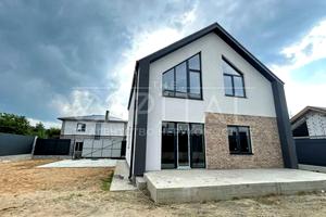 будинок за адресою Фастівський район