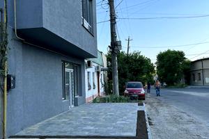 комерційна за адресою Дача Ковалевського вул., 39