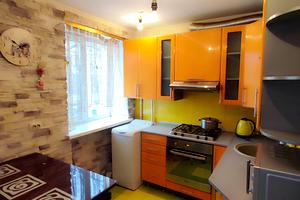 квартира за адресою Петропавлівська вул., 56