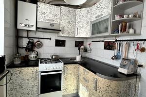 квартира за адресою Президента Грушевського просп., 17