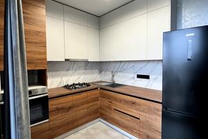 квартира за адресою Шкільна вул., 6
