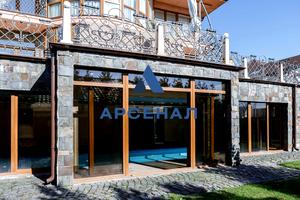 будинок за адресою Університетська вул.