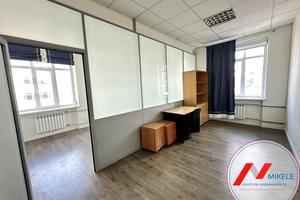 комерційна за адресою Велика Васильківська вул. (Червоноармійська), 74