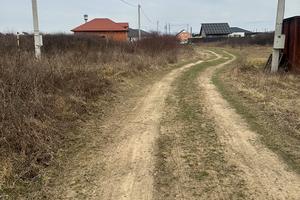 ділянка за адресою 