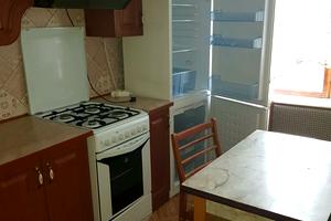 квартира за адресою 1-й Гетьмана Мазепи проїзд (1-й Чехова), 30