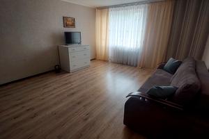 квартира за адресою Корольова вул., 8