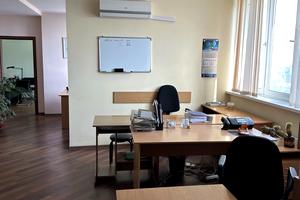 комерційна за адресою Авіаконструктора Ігоря Сікорського вул. (Танкова), 1