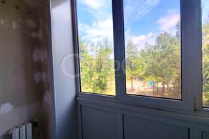квартира за адресою Волонтерів вул., 105