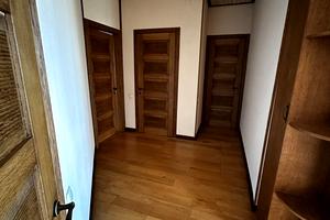 дом по адресу Центральна