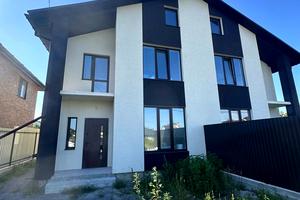 квартира по адресу Зоряний провулок, 6