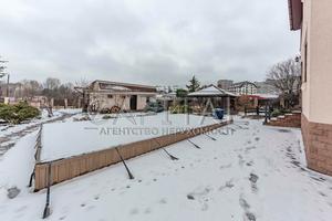 будинок за адресою Лугова, 32а