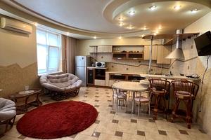 квартира за адресою Олександра Довженка вул., 6
