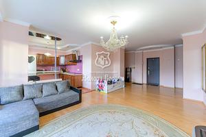 квартира за адресою Макіївська вул., 8