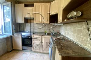 квартира за адресою Світлицького вул., 27