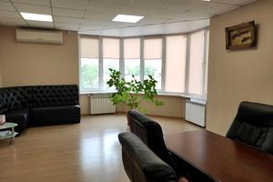 комерційна за адресою Харківське шосе, 152