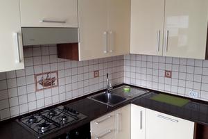 квартира за адресою Тролейбусна вул., 17