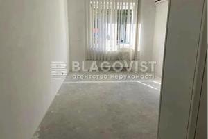 комерційна за адресою Салютна вул., 2к6