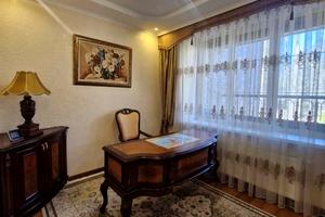 дом по адресу Драгоманова ул., 76