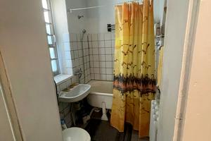 будинок за адресою Лікарняна, 2