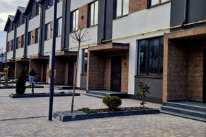 будинок за адресою Фруктова вул., 10