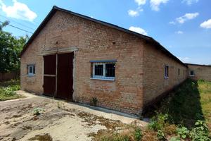 комерційна за адресою вул. Колгоспна, 22б
