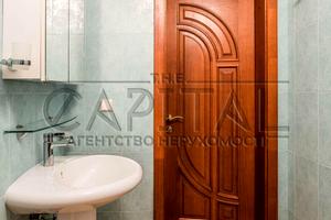 будинок за адресою Святошинський район