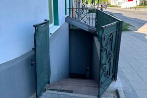комерційна за адресою Богдана Хмельницького вул., 173