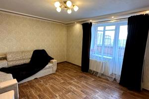 квартира за адресою Збройних Сил України вул. (Інтернаціоналістів), 43