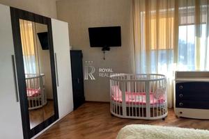будинок за адресою Юності вул.