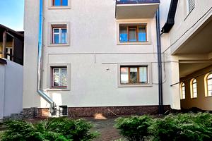комерційна за адресою Івана Сулими вул., 14