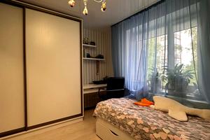 квартира за адресою Холодногірська пл., 4