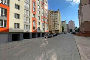 квартира за адресою Яблунева вул., 1