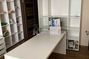 комерційна за адресою Гайова вул., 3