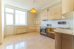 квартира за адресою Олени Пчілки вул., 5