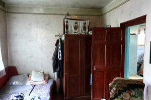 дом по адресу с. Новоселовка, вишневая