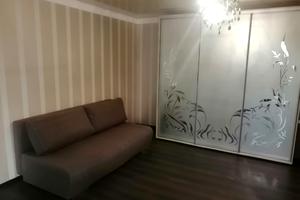 квартира за адресою Євгена Танцюри вул., 22а