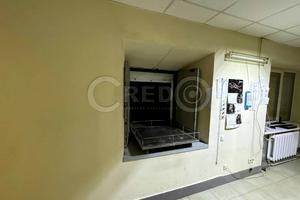 комерційна за адресою Козацька вул. (Меркулова), 13а