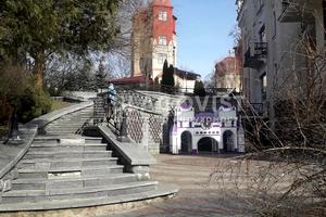 коммерческая по адресу Михаила Грушевского ул., 1-А