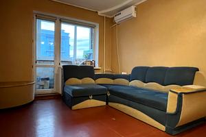 квартира за адресою Чернігів, Юрія Мезенцева вул., 87