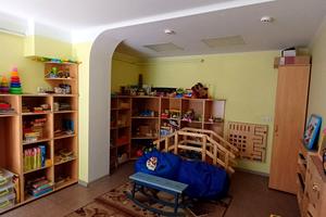 комерційна за адресою Козача вул., 47