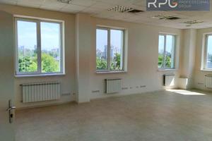 коммерческая по адресу Степана Бандеры просп. (Московський), 16Б