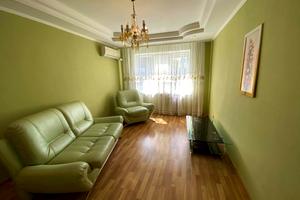 квартира за адресою Жуля Верна бульв. (Ромена Роллана), 5-В