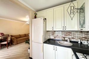 квартира за адресою Небесної Сотні, 3