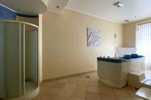 коммерческая по адресу Коперника ул., 32