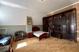 будинок за адресою с. Осещина, 2 Садова, 1