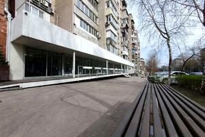 комерційна за адресою Олександра Поля просп. (Кірова), 12