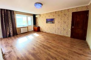 квартира за адресою Сергія Колачевського, 112